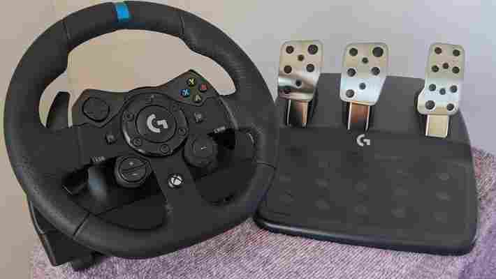 Review: Logitech grabs the checkered flag with the G923 racing wheel