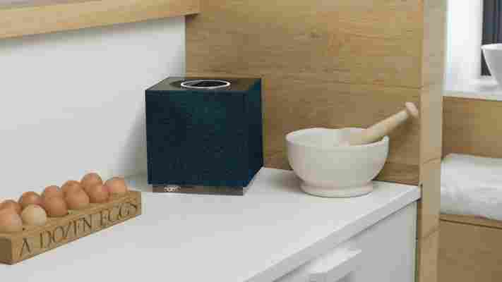 The Naim Mu-so Qb 2 is a compact streaming speaker for audiophiles